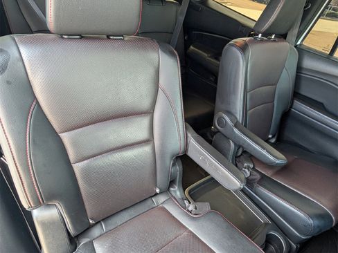Used 2021 Honda Pilot Black Edition image 27