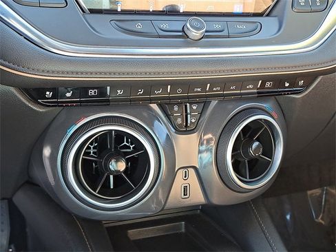 Used 2021 Chevrolet Blazer Premier w/ Driver Confidence II Package image 29