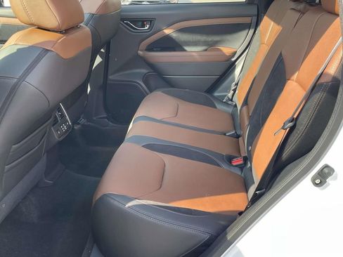 Used 2026 Subaru Forester Touring image 12