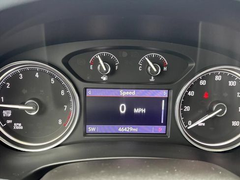 Used 2022 Buick Enclave Essence w/ Sport Touring Edition AWD/4WD image 9
