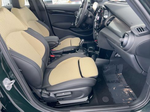 Certified 2024 MINI Cooper S w/ MINI Resolute Edition image 37