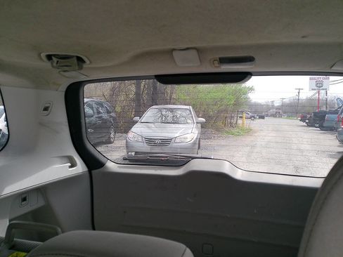 Used 2010 Subaru Forester 2.5X Premium image 39