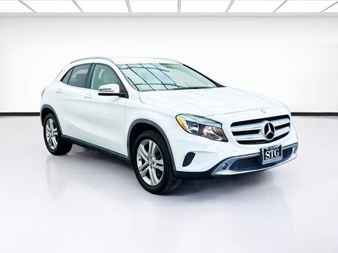 Used 2015 Mercedes-Benz GLA 250 image 3