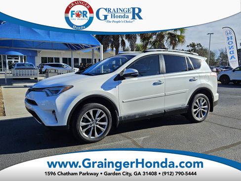 Used 2016 Toyota RAV4 Limited image 1