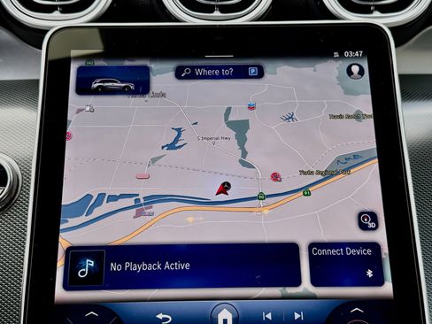 Used 2025 Mercedes-Benz GLC 300 image 36