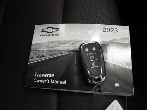 Used 2023 Chevrolet Traverse High Country w/ LPO, Floor Liner Package AWD/4WD image 28