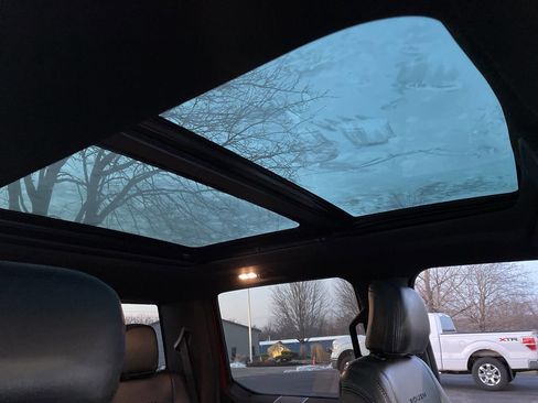 Used 2017 Ford F150 XLT w/ Equipment Group 302A Luxury image 14