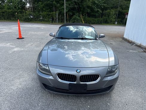 Used 2008 BMW Z4 3.0i RWD image 2
