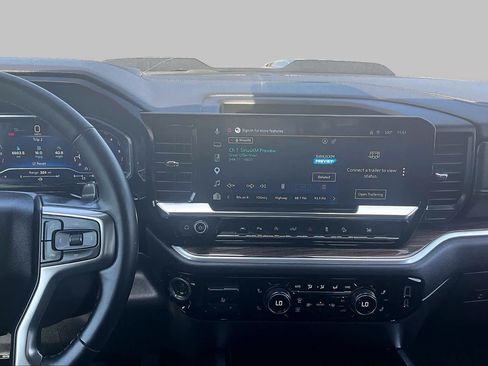 Certified 2025 Chevrolet Silverado 1500 LT Trail Boss w/ LT Trail Boss Premium Package AWD/4WD image 7