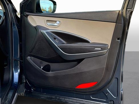 Used 2017 Hyundai Santa Fe Sport 2.0T image 16