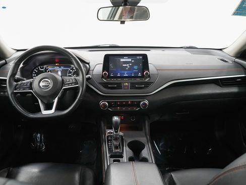 Used 2020 Nissan Altima 2.5 SR w/ Premium Package AWD/4WD image 13