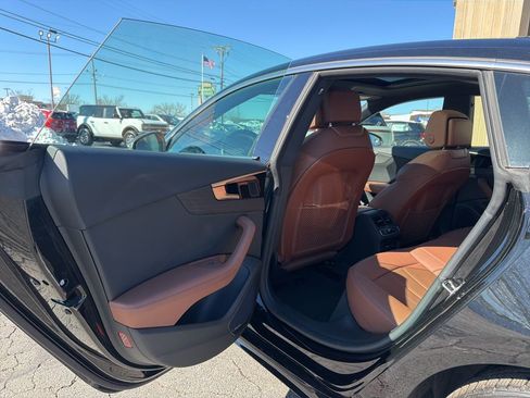 Used 2023 Audi A5 2.0T Premium Plus w/ Premium Plus image 37