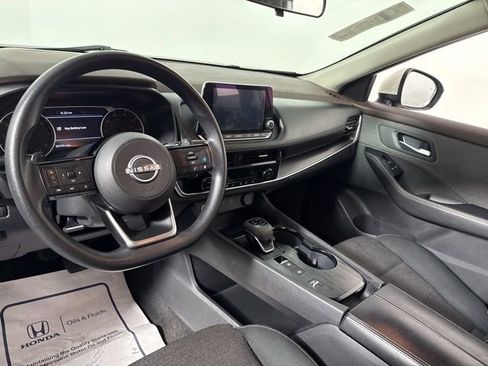 Used 2023 Nissan Rogue SV image 13