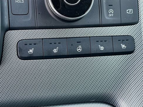 Used 2025 Hyundai Palisade SEL FWD image 18