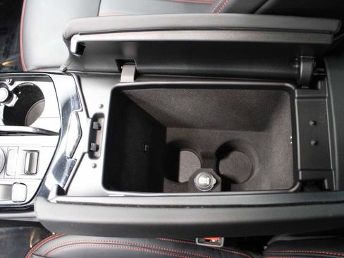 Used 2022 Maserati Levante GT image 36