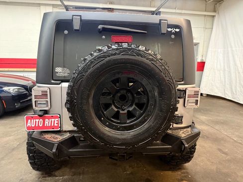 Used 2017 Jeep Wrangler Unlimited Sport w/ Quick Order Package 24S image 8