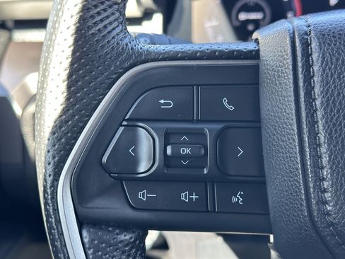 Used 2024 Toyota Tacoma TRD Off-Road image 42