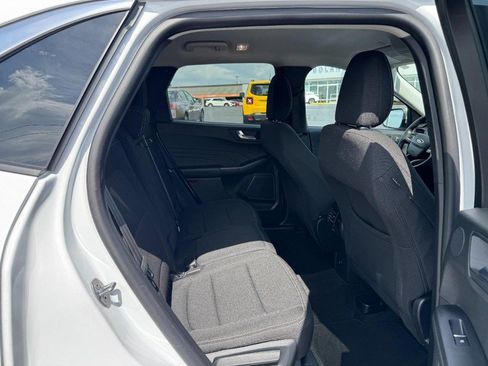 Used 2024 Ford Escape Active w/ Tech Pack #2 AWD/4WD image 10