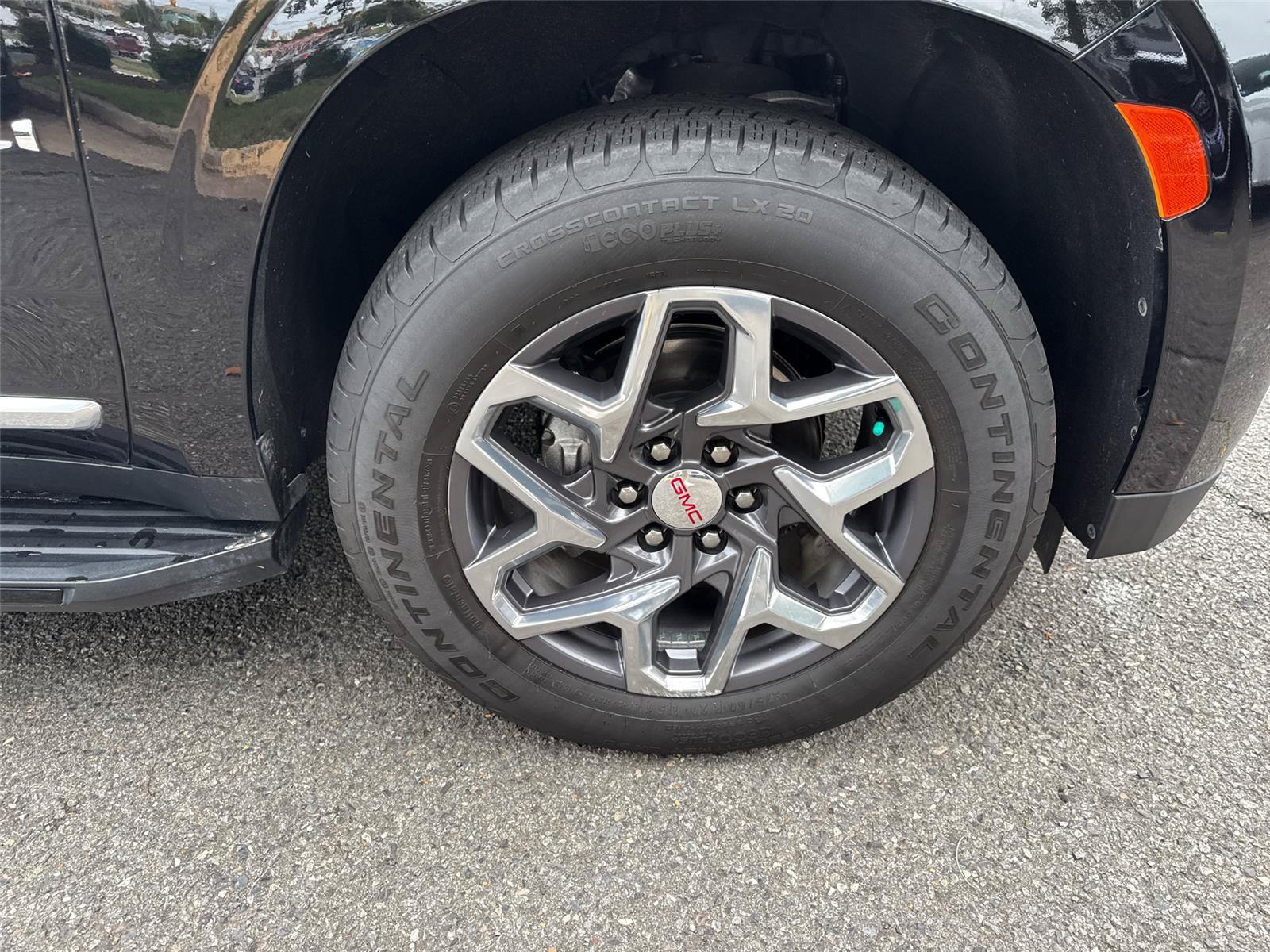 Certified 2023 GMC Yukon Denali AWD/4WD image 28