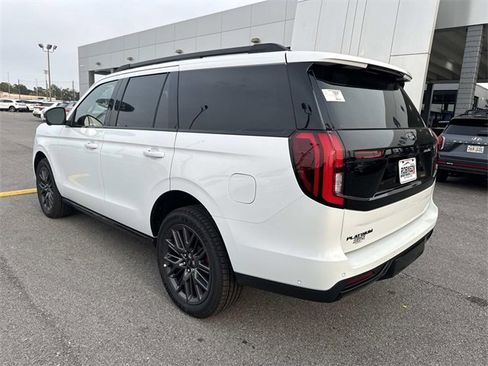 New 2025 Ford Expedition Platinum w/ Stealth Performance Package image 7