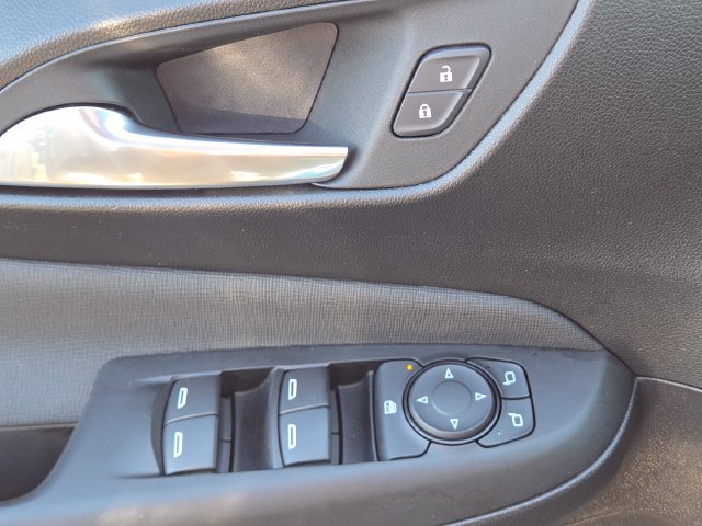Certified 2024 Buick Envista Avenir FWD image 25