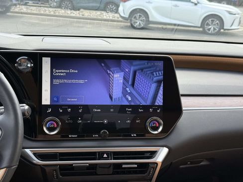 Used 2024 Lexus RX 350 Premium w/ Accessory Package (Z1) AWD/4WD image 10