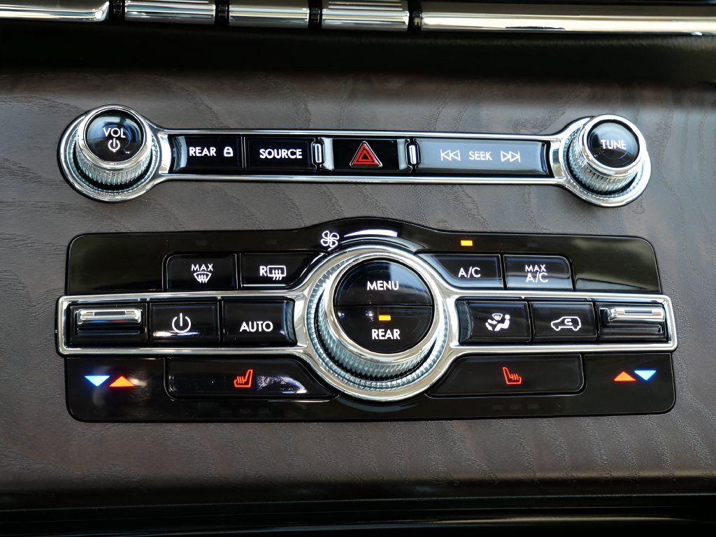 Used 2021 Lincoln Aviator Grand Touring AWD/4WD image 23