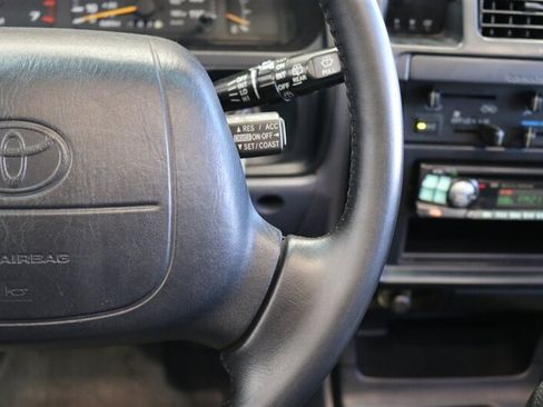 Used 1997 Toyota 4Runner SR5 w/ Sports Pkg AWD/4WD image 89