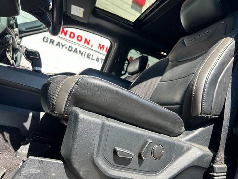 Used 2020 Ford F150 Raptor w/ Equipment Group 802A Luxury image 9