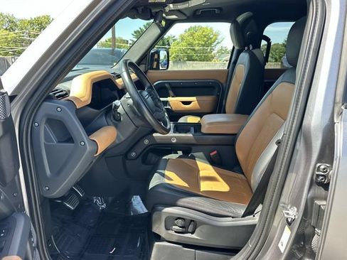Used 2021 Land Rover Defender 110 X AWD/4WD image 16