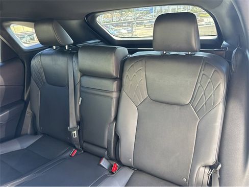 Used 2023 Lexus RX 350 Premium image 18