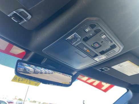 Used 2023 Toyota Tundra Platinum image 20