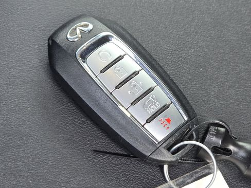 Used 2020 INFINITI QX50 Essential image 41