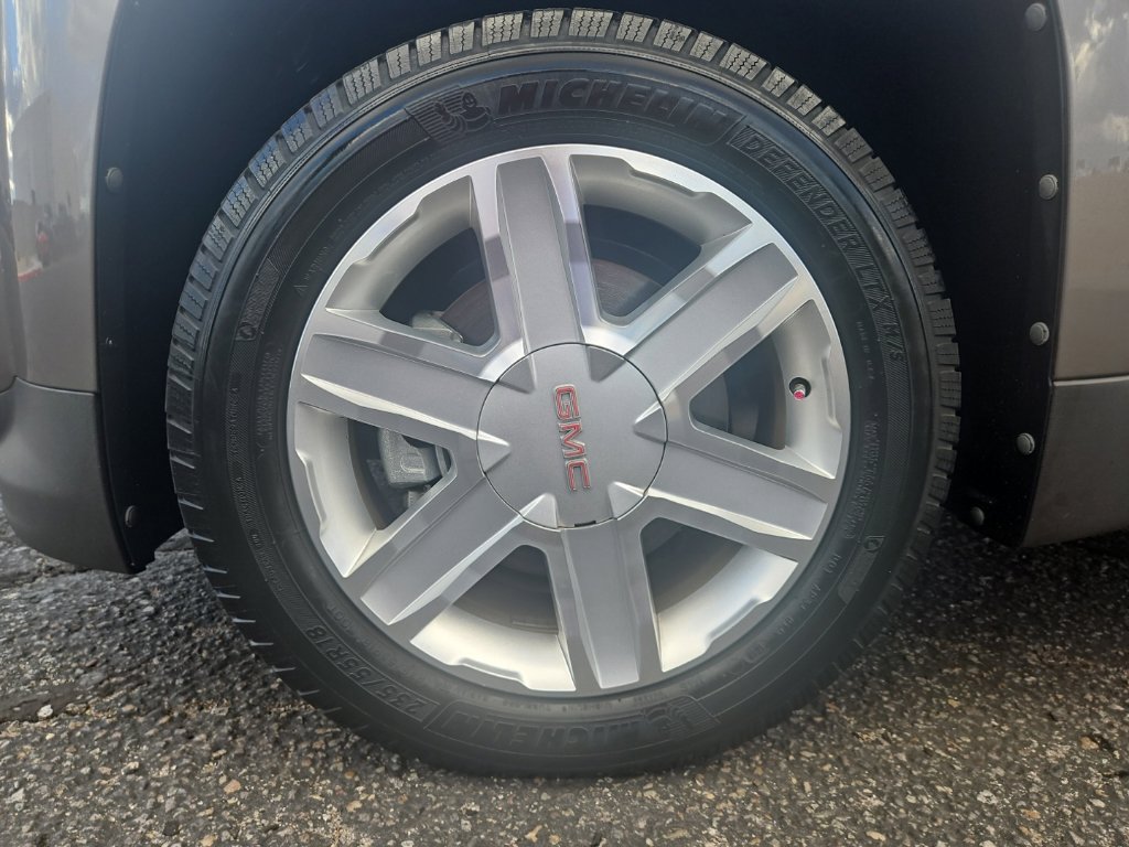 Used 2011 GMC Terrain SLT FWD image 9