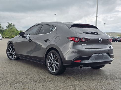 Used 2022 MAZDA MAZDA3 s FWD image 11
