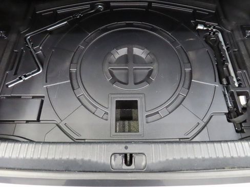 Used 2015 Lexus RC F w/ Premium Package image 30