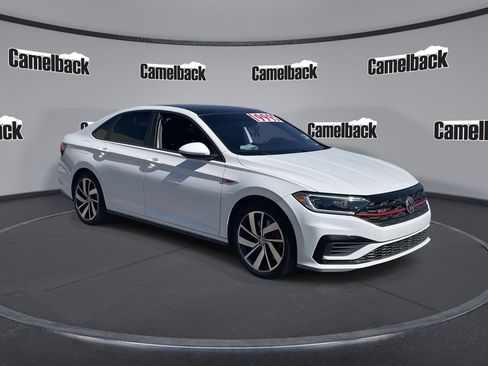 Used 2019 Volkswagen Jetta GLI image 1