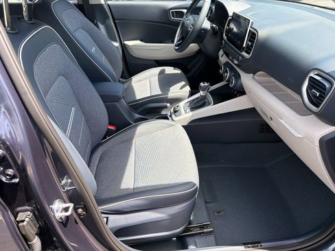 New 2026 Hyundai Venue SEL FWD image 14