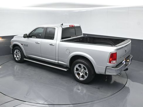 Used 2018 RAM 1500 Laramie RWD image 40