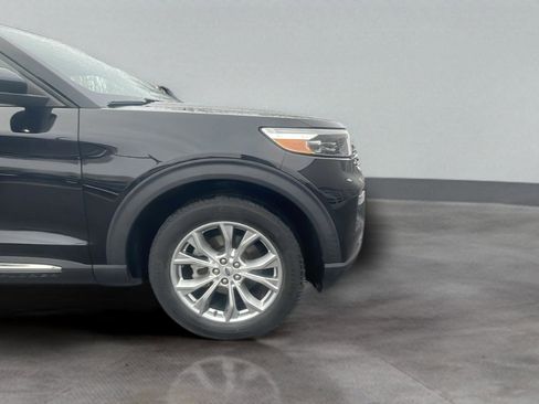 Used 2020 Ford Explorer Limited image 22