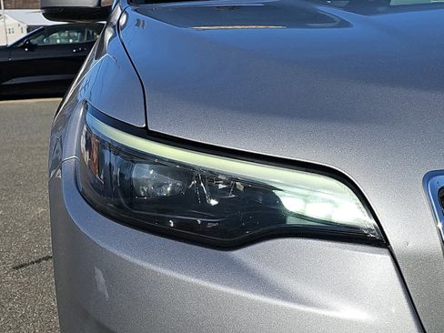 Used 2020 Jeep Cherokee Limited w/ Trailer Tow Group image 12