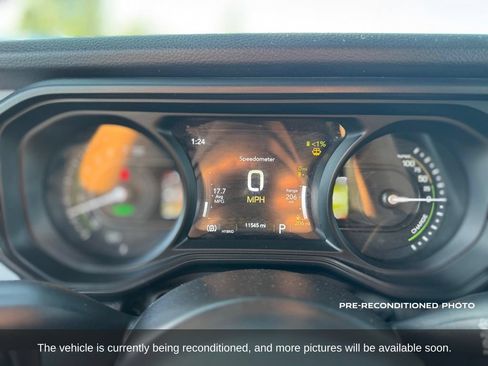 Used 2025 Jeep Wrangler Unlimited Sport S 4xe AWD/4WD image 16