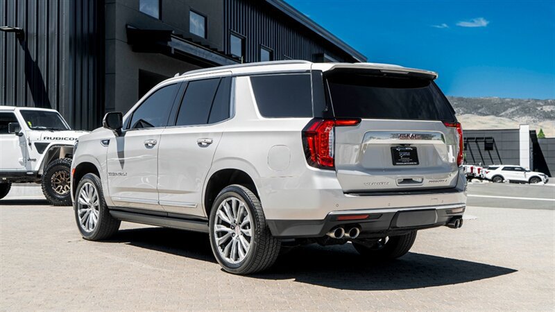 Used 2021 GMC Yukon Denali w/ Denali Ultimate Package AWD/4WD image 2