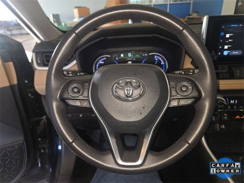 Used 2024 Toyota RAV4 XLE Premium image 14