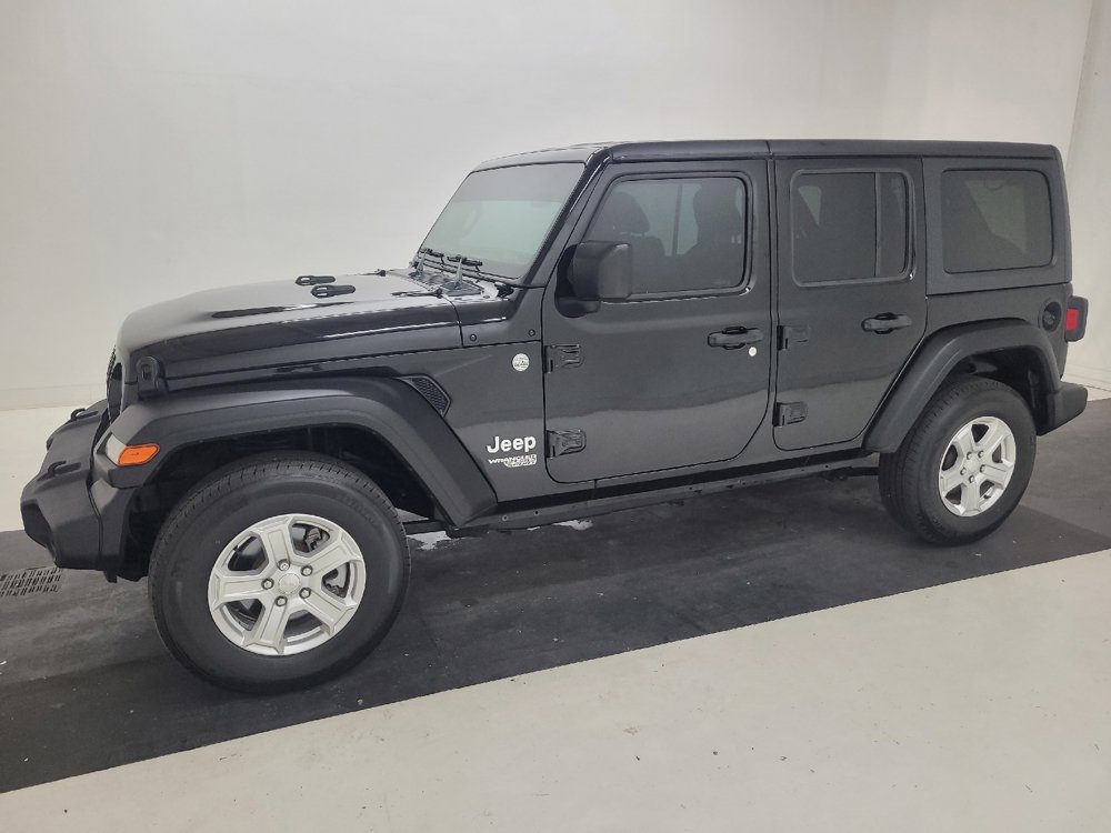 Used 2019 Jeep Wrangler Unlimited Sport S AWD/4WD image 2