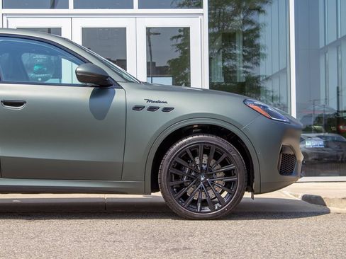 Used 2026 Maserati Grecale Modena AWD/4WD image 5
