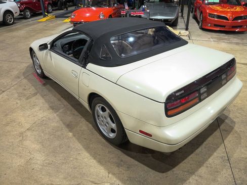 Used 1993 Nissan 300ZX Convertible RWD image 27
