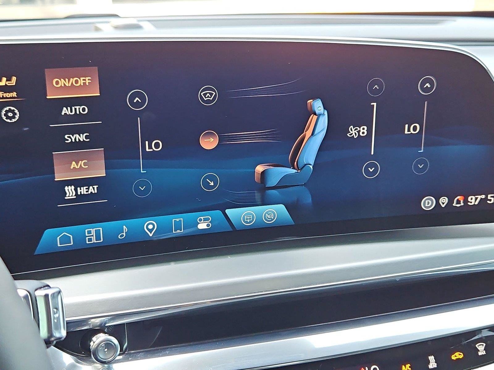 Certified 2024 Cadillac Lyriq Sport AWD/4WD image 22