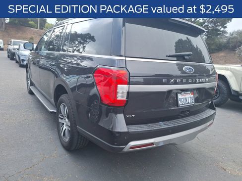 Used 2023 Ford Expedition Max XLT AWD/4WD image 6
