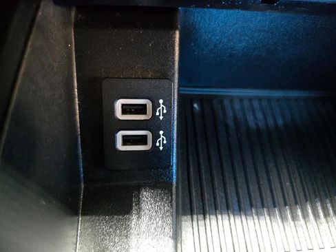 Used 2019 Ford F150 XL w/ Equipment Group 101A Mid AWD/4WD image 32